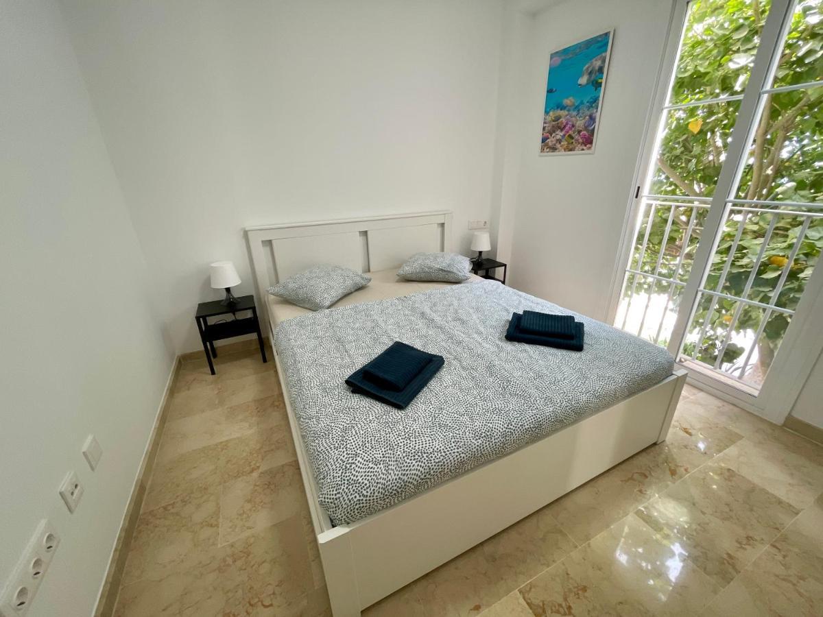 Top Sea View Apartment - 7 Minutes To Sotogrande Castillo de Sabinillas Exterior foto